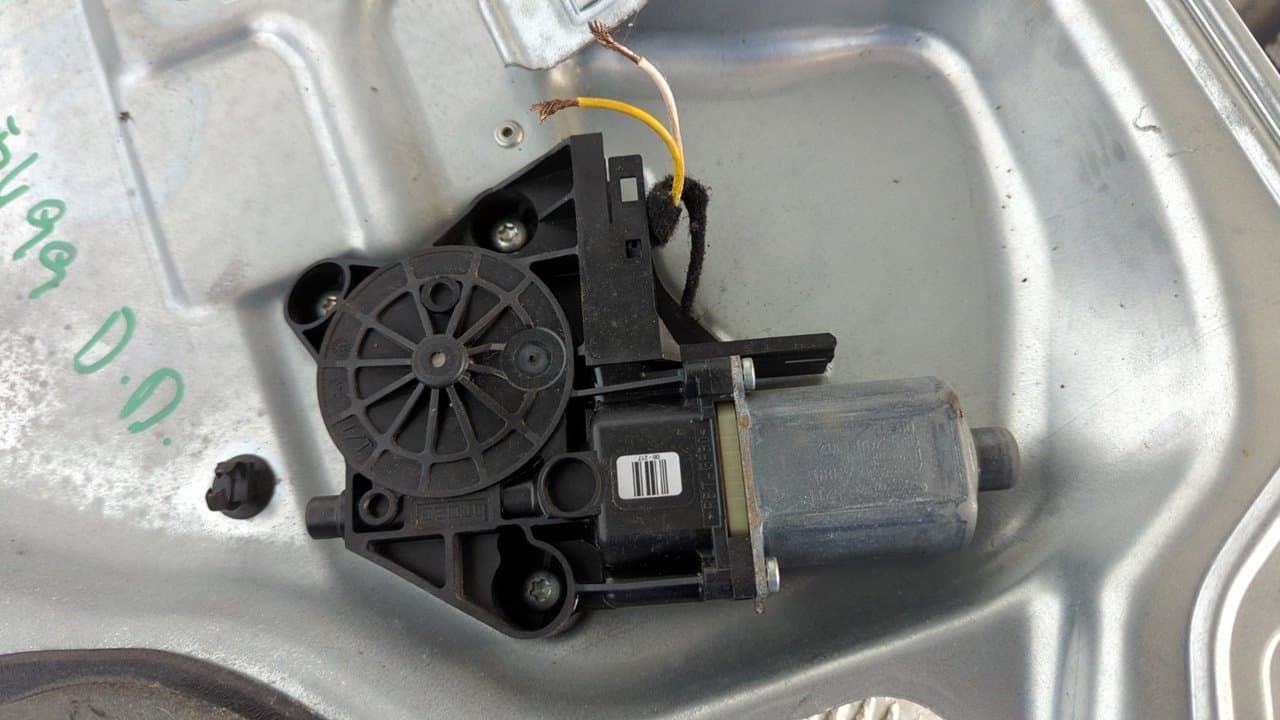 Recambio de ELEVALUNAS DELANTERO IZQUIERDO para FORD FOCUS LIM. (CB4) Titanium G8DB referencia OEM IAM 4M51A045H17A - GRIS 2