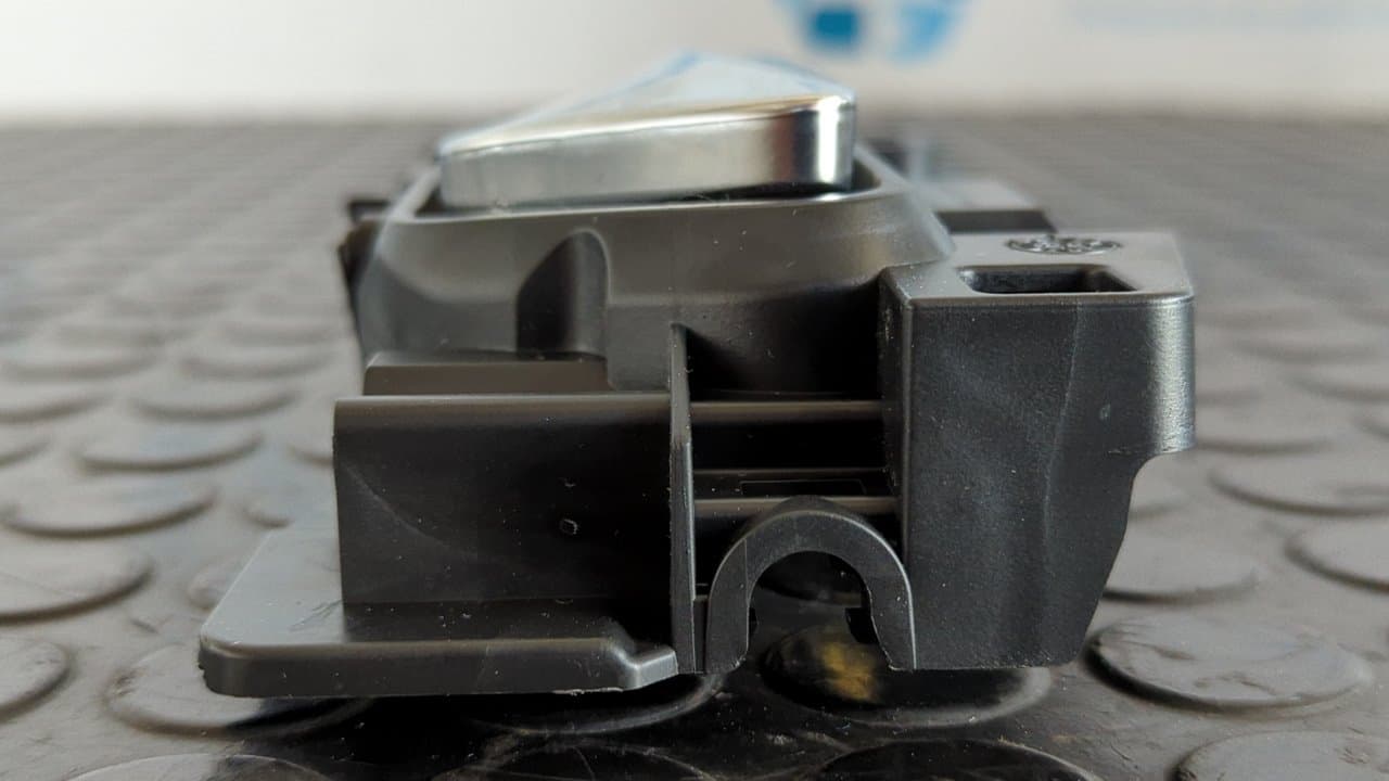Recambio de MANETA INTERIOR TRASERA IZQUIERDA para CITROEN E-C4 100KW SHINE ZK01 referencia OEM IAM 98201553VV  - AZUL 3