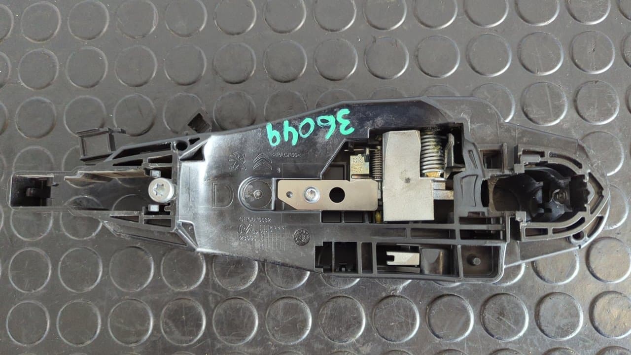 Recambio de SOPORTE MANETA DELANTERA DERECHA para CITROEN E-C4 100KW SHINE ZK01 referencia OEM IAM 9802977180 - AZUL 5