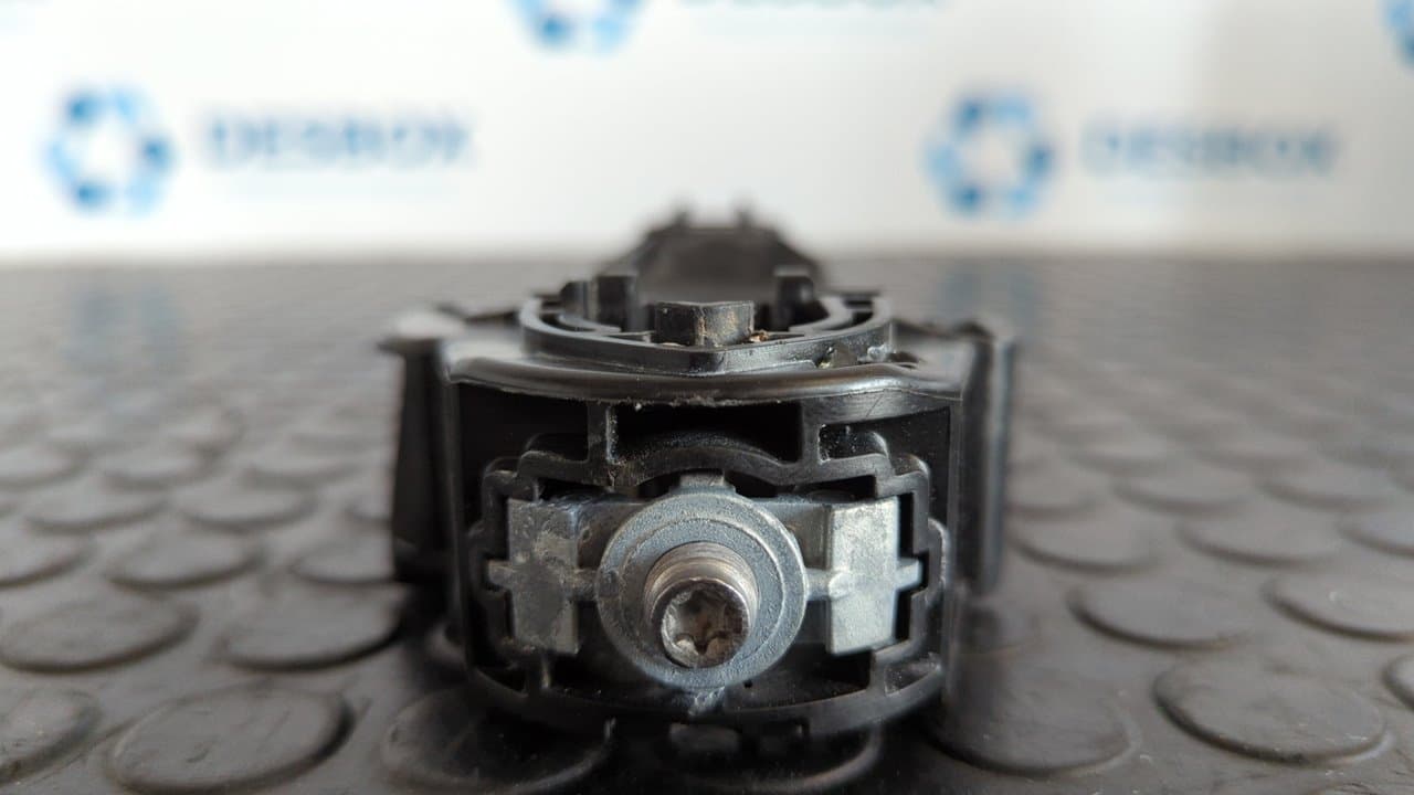Recambio de SOPORTE MANETA TRASERA IZQUIERDA para CITROEN E-C4 100KW SHINE ZK01 referencia OEM IAM 9802977390 - AZUL 5