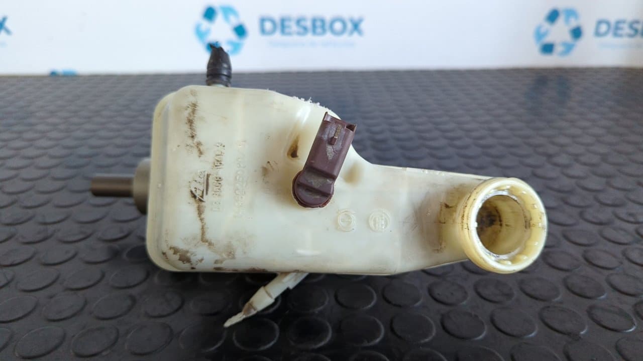Recambio de BOMBA FRENO para FIAT SCUDO FURGÓN (272) 10 Business  L1H1 90 Multijet 9HU referencia OEM IAM  1498225080 - BLANCO 2