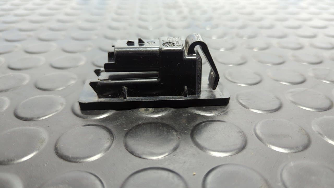 Recambio de PILOTO MATRICULA para CITROEN E-C4 100KW SHINE ZK01 referencia OEM IAM 9815225980 - AZUL 3