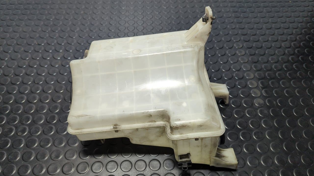 Recambio de DEPOSITO LIMPIA para KIA SORENTO 2.5 CRDi Active D4CB referencia OEM IAM 986103E300 - GRIS 2
