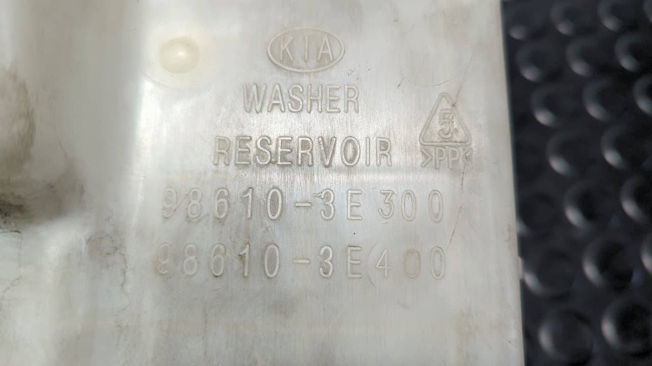Recambio de DEPOSITO LIMPIA para KIA SORENTO 2.5 CRDi Active D4CB referencia OEM IAM 986103E300 - GRIS 6