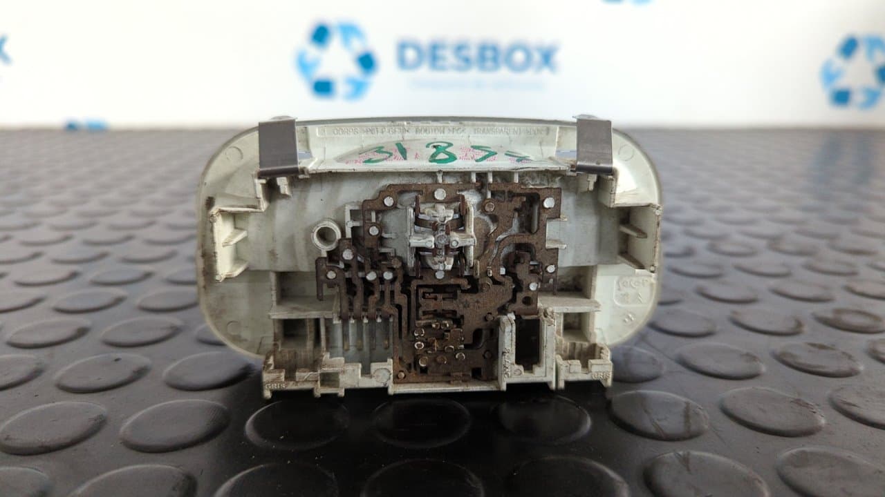 Recambio de LUZ INTERIOR para FIAT SCUDO FURGÓN (272) 10 Business  L1H1 90 Multijet 9HU referencia OEM IAM 9680717080 - BLANCO 2