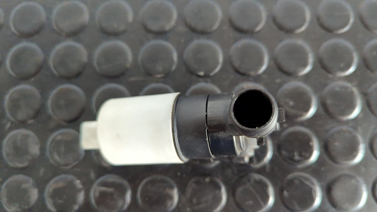 Recambio de BOMBA LIMPIA para CITROEN C4 BERLINA Collection NFUTU5JP4 referencia OEM IAM 9641553880 - NEGRO 3