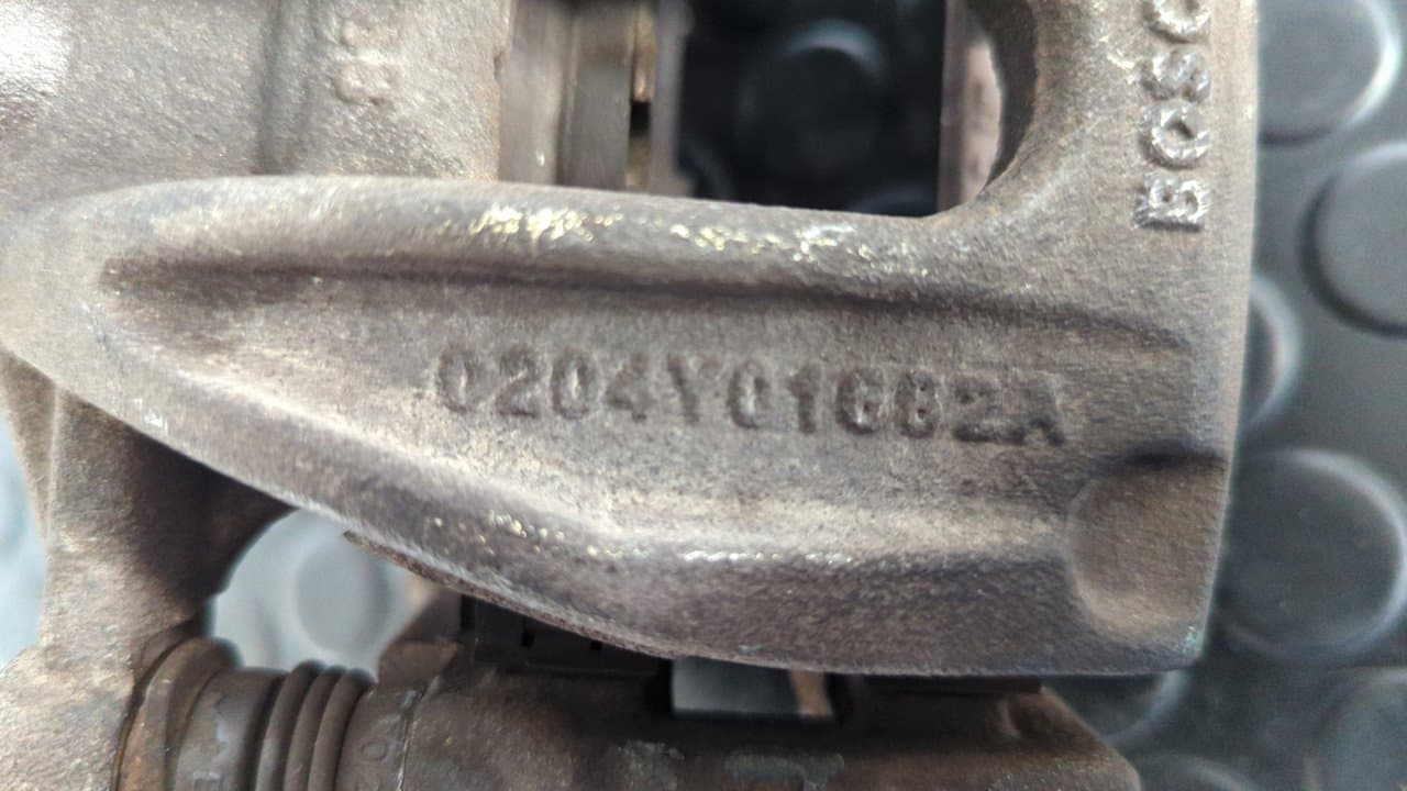 Recambio de PINZA DE FRENO TRASERA DERECHA para FORD MONDEO TURNIER (GE) Futura QJBB referencia OEM IAM 0204Y01682A - AZUL 5