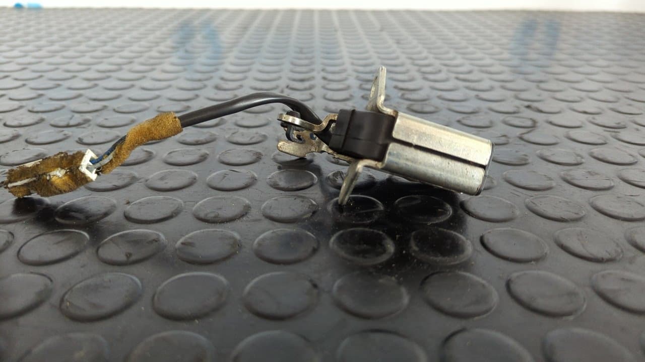 Recambio de CERRADURA MALETERO / PORTON para CITROEN NEMO Basis 8HS referencia OEM IAM T055 - BLANCO 3