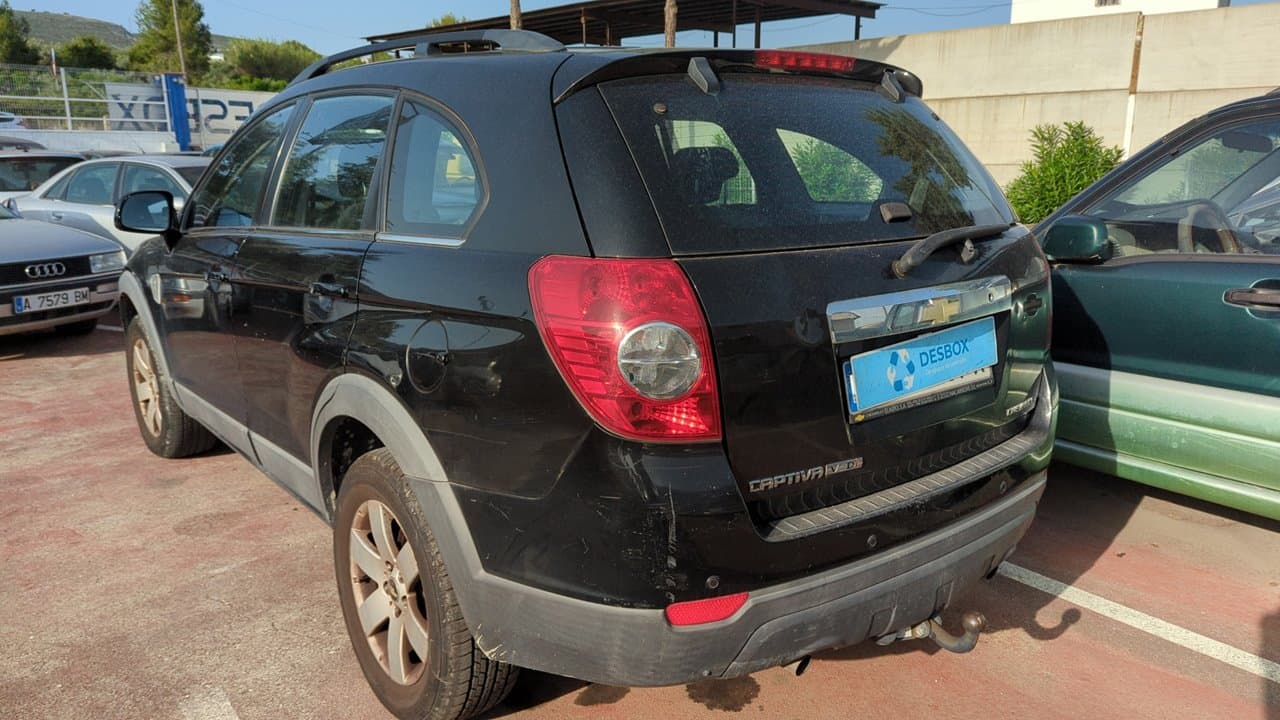Recambio de ALERON TRASERO para CHEVROLET CAPTIVA 2.0 VCDI LT Z20S - NEGRO 6