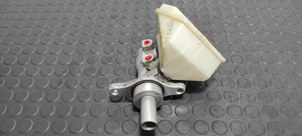 Recambio de BOMBA FRENO para CITROEN BERLINGO CUADRO 1.6 16V HDi 9HXDV6ATED4 referencia OEM IAM  9654002180 - BLANCO 4