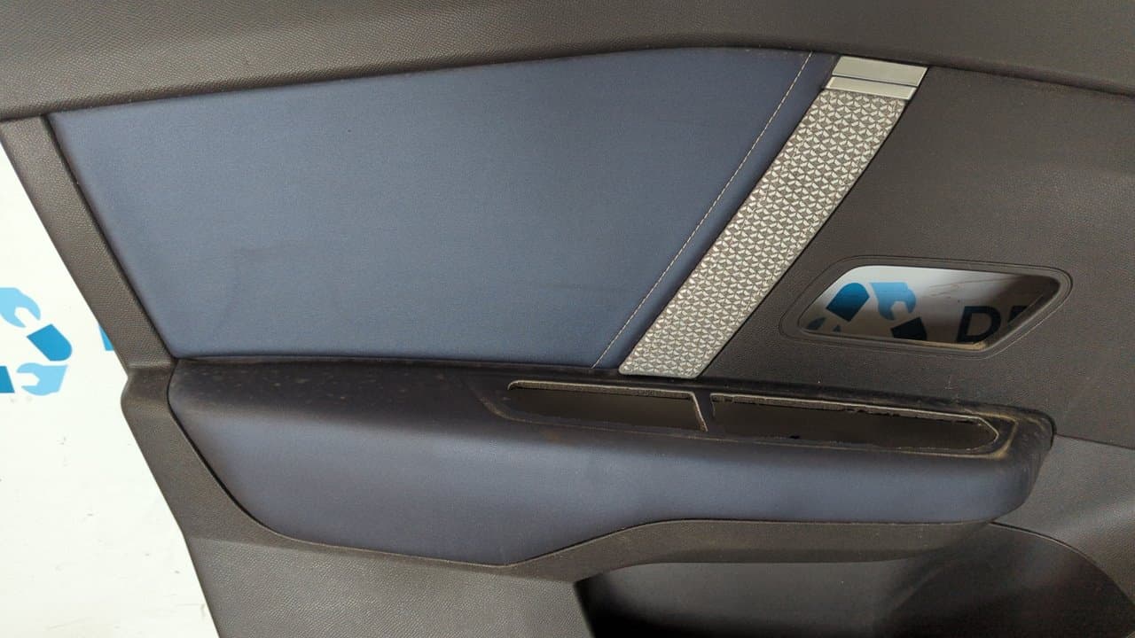Recambio de GUARNECIDO PUERTA DELANTERA IZQUIERDA para CITROEN E-C4 ZK01 referencia OEM IAM 98405453ZD - AZUL 5