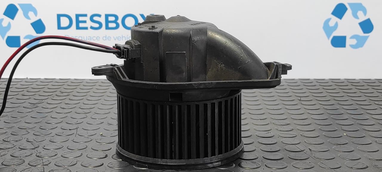 Recambio de MOTOR CALEFACCION para MERCEDES-BENZ SPRINTER 02.00 -> COMBI 213  CDI   (902.671-672) 611981 referencia OEM IAM  663329W - BLANCO 6