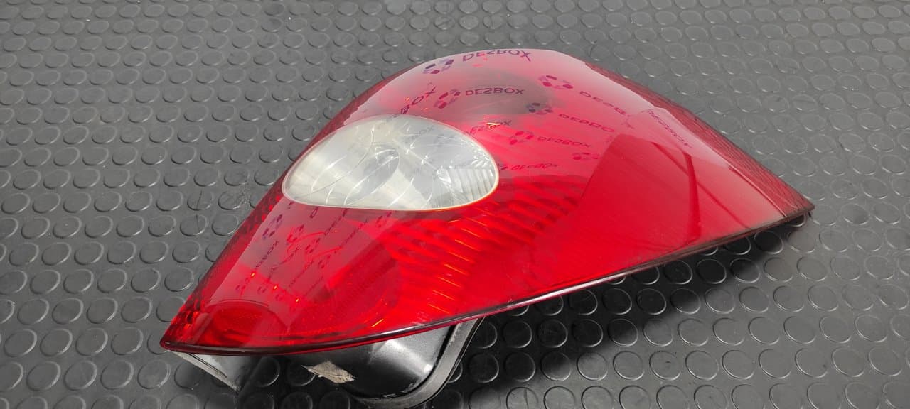 Recambio de PILOTO TRASERO DERECHO para RENAULT LAGUNA II GRANDTOUR (KG0) Dynamique F9Q750 referencia OEM IAM  8000002472 - GRIS 4