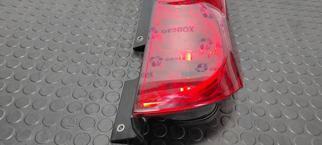 Recambio de PILOTO TRASERO DERECHO para FIAT DOBLO CARGO Basis Kasten 199A3000 referencia OEM IAM  00518106730 - BLANCO 6