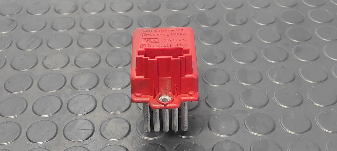 Recambio de RESISTENCIA CALEFACCION para AUDI A3 (8L) 1.9 TDI Ambiente Quattro ASZ referencia OEM IAM 657364M - NEGRO 6