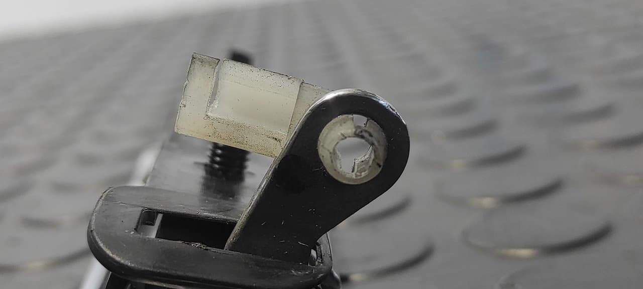 Recambio de MANETA DELANTERA DERECHA para NISSAN CABSTAR 3.0 TURBO BD30TI - BLANCO 3