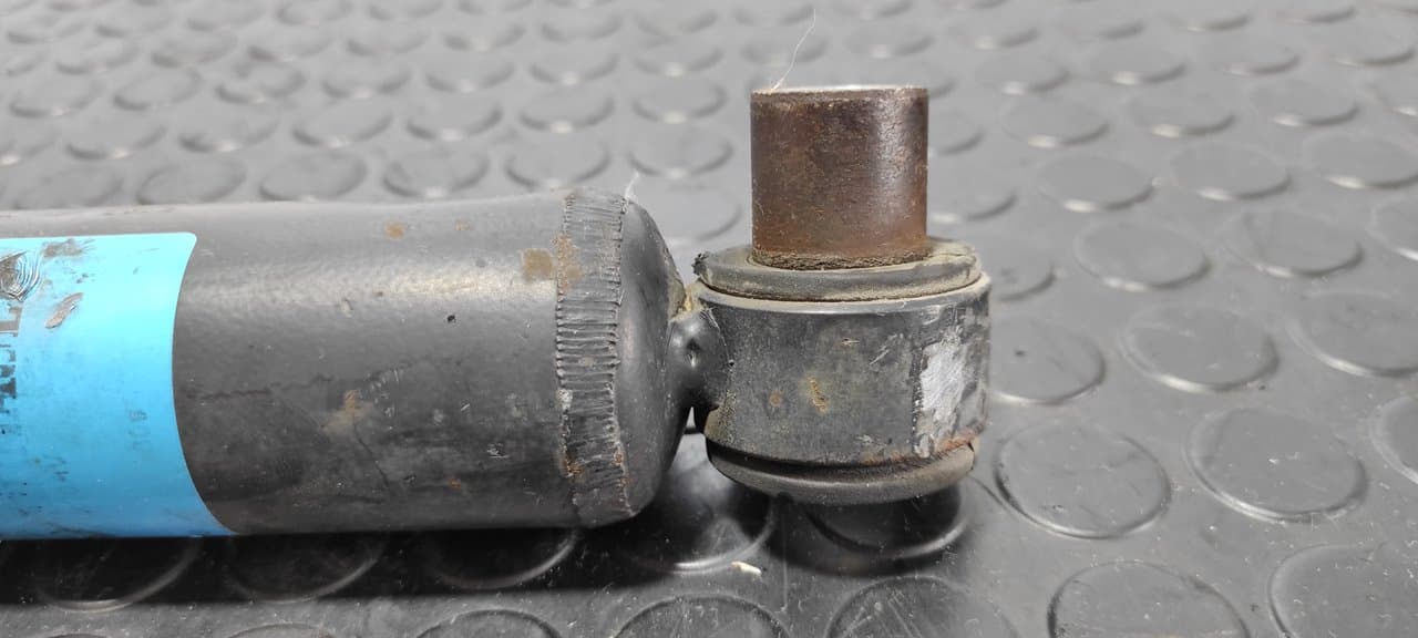 Recambio de AMORTIGUADOR DELANTERO IZQUIERDO para NISSAN INTERSTAR MOD. 04 (X70) 2.5 dCi Diesel CAT G9UA7 referencia OEM IAM 8200715101 - BLANCO 3