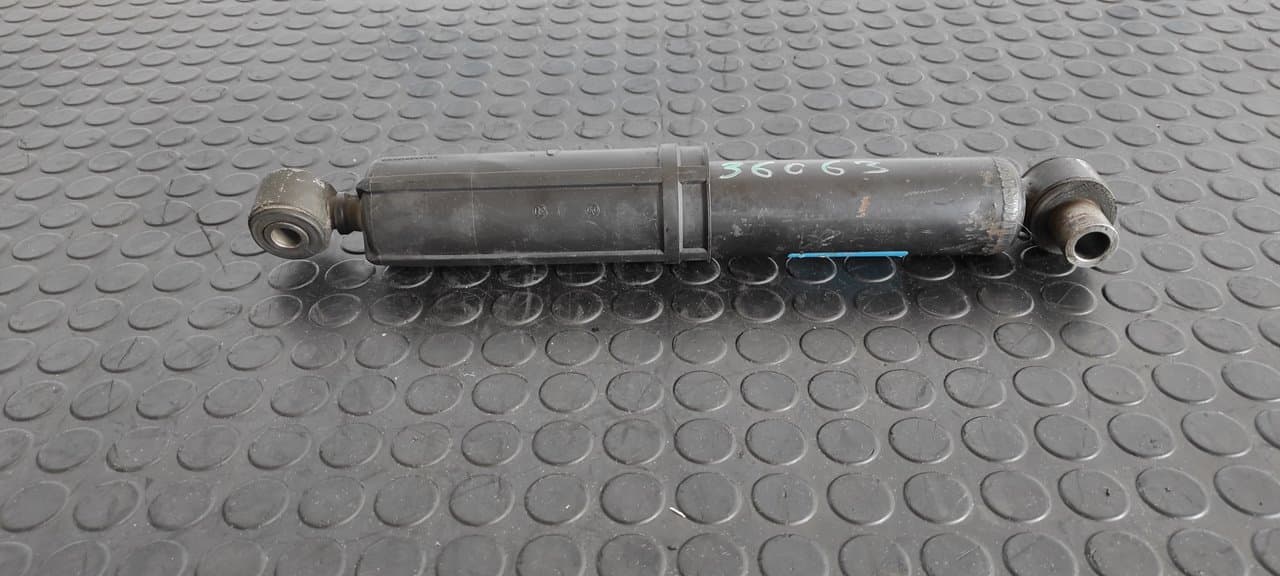 Recambio de AMORTIGUADOR DELANTERO DERECHO para NISSAN INTERSTAR MOD. 04 (X70) 2.5 dCi Diesel CAT G9UA7 referencia OEM IAM 8200715101 - BLANCO