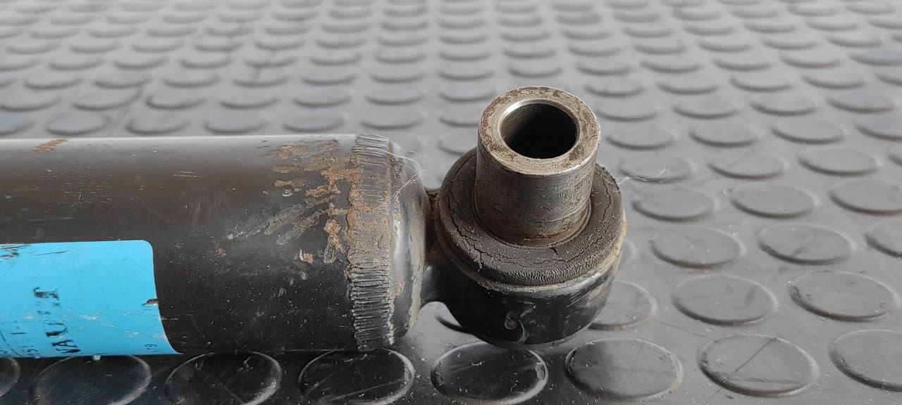 Recambio de AMORTIGUADOR DELANTERO DERECHO para NISSAN INTERSTAR MOD. 04 (X70) 2.5 dCi Diesel CAT G9UA7 referencia OEM IAM 8200715101 - BLANCO 2