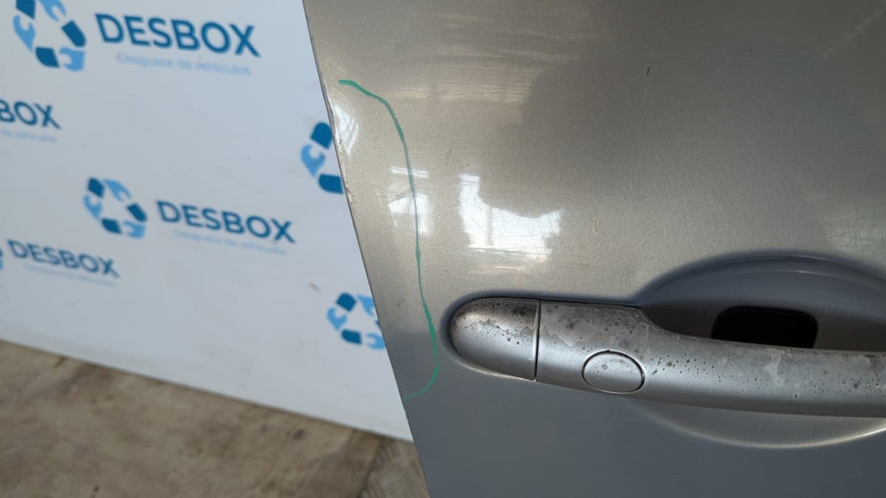 Recambio de PUERTA DELANTERA DERECHA para RENAULT SCENIC II F9Q812 referencia OEM IAM   - GRIS 9