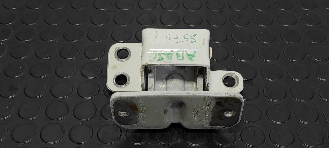 Recambio de BISAGRAS PUERTA DELANTERA DERECHA para NISSAN CABSTAR 3.0 TURBO BD30TI - BLANCO 3