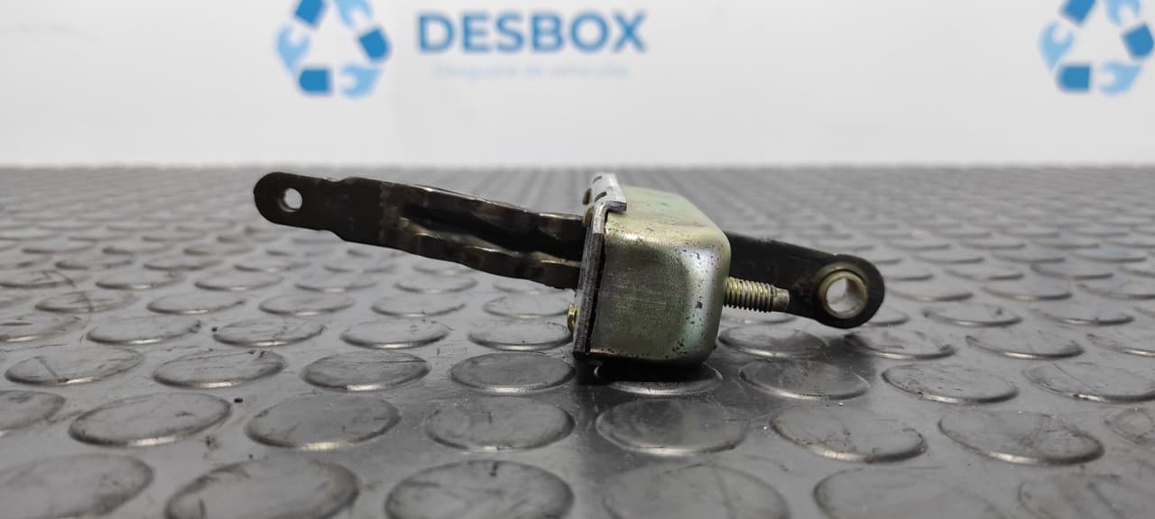 Recambio de RETENEDOR PUERTA DERECHA para NISSAN CABSTAR 3.0 TURBO BD30TI - BLANCO 3
