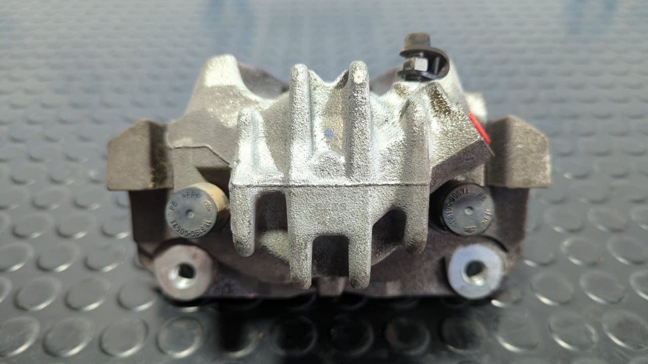 Recambio de PINZA DE FRENO DELANTERA DERECHA para CITROEN C5 BERLINA 6FYEW7A referencia OEM IAM 9663000280 - GRIS 7