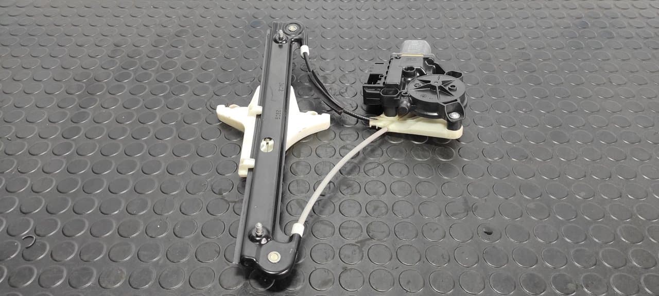 Recambio de ELEVALUNAS TRASERO IZQUIERDO para VOLKSWAGEN POLO (6R1) Advance CAY referencia OEM IAM  6R0959811B - NEGRO 2