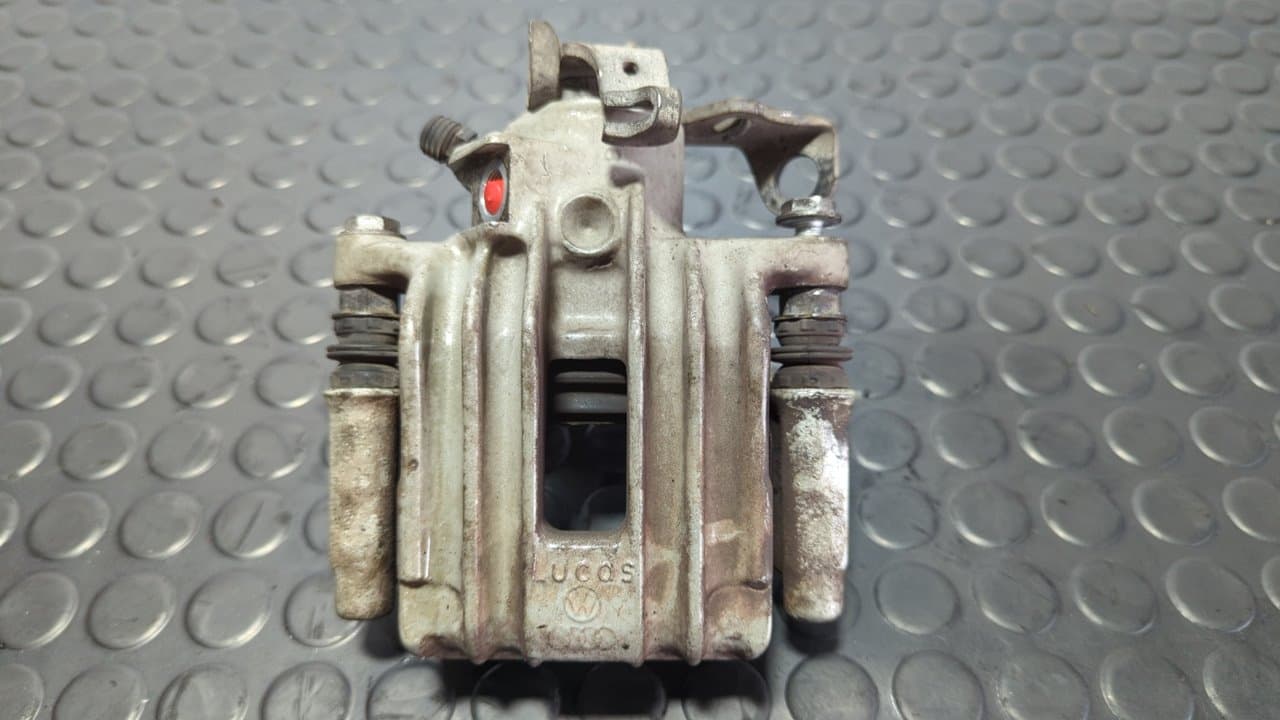 Recambio de PINZA DE FRENO TRASERA IZQUIERDA para AUDI TT (8N3/8N9) 1.8 T Coupe (132kW) AJQ referencia OEM IAM 607/7 - GRIS