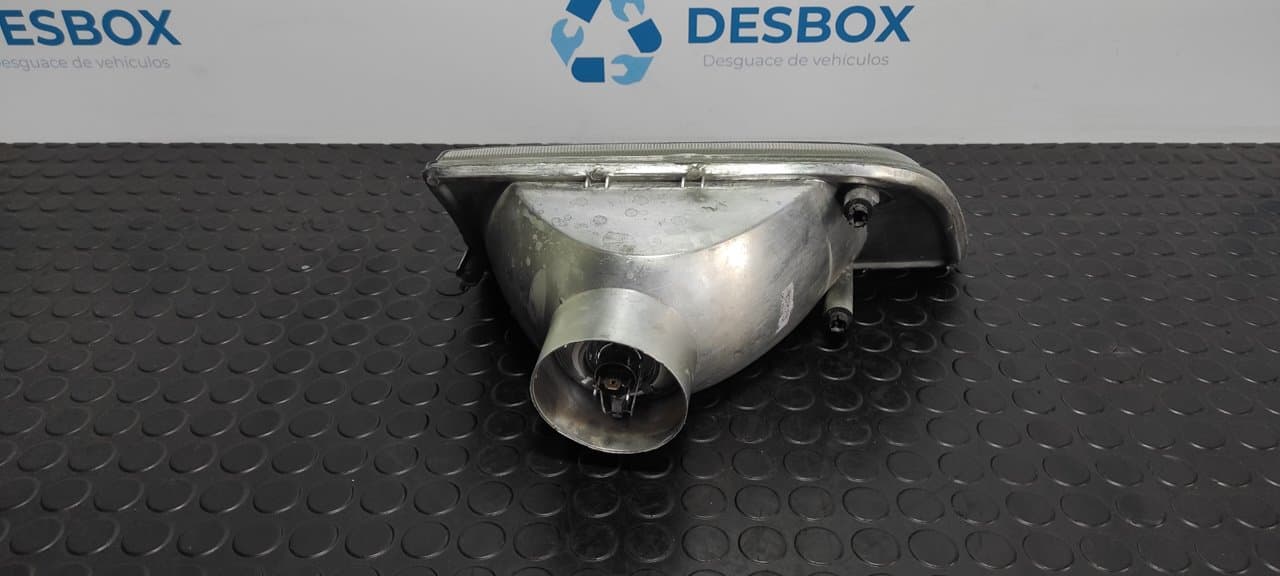 Recambio de FARO IZQUIERDO para CITROEN AX First D K9ATUD3 referencia OEM IAM 02447R20 - BLANCO 4