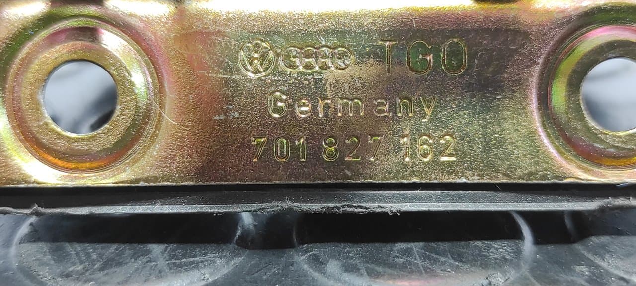 Recambio de CERRADURA MALETERO / PORTON para VOLKSWAGEN T4 TRANSPORTER/FURGONETA (MOD. 1991) 1.9 Diesel (1X) 1X referencia OEM IAM 701827162 - ROJO 6