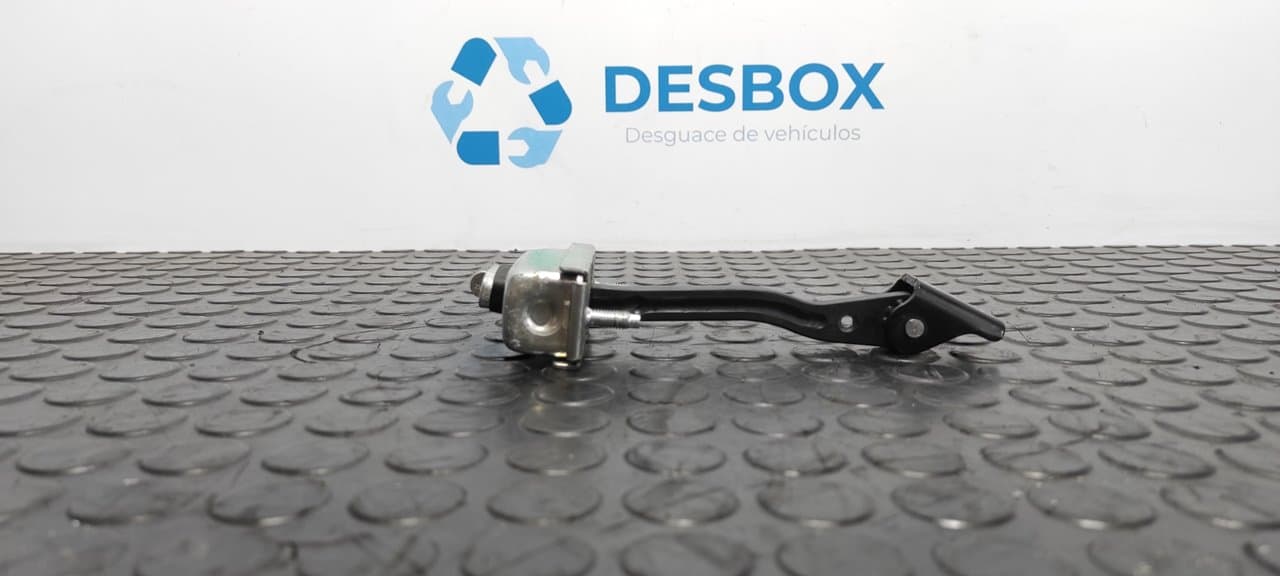 Recambio de RETENEDOR PUERTA DERECHA para FORD KUGA (CBS) Titanium S TXDA referencia OEM IAM R23500AJ - BLANCO 3