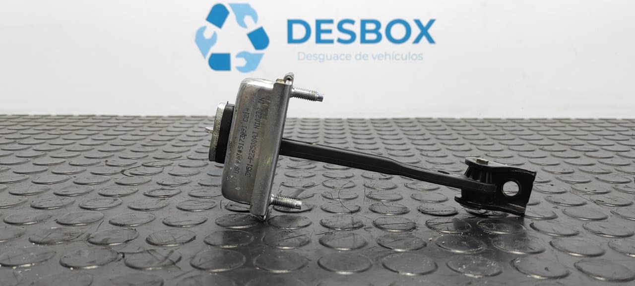 Recambio de RETENEDOR PUERTA DERECHA para FORD KUGA (CBS) Titanium S TXDA referencia OEM IAM R23500AJ - BLANCO 4