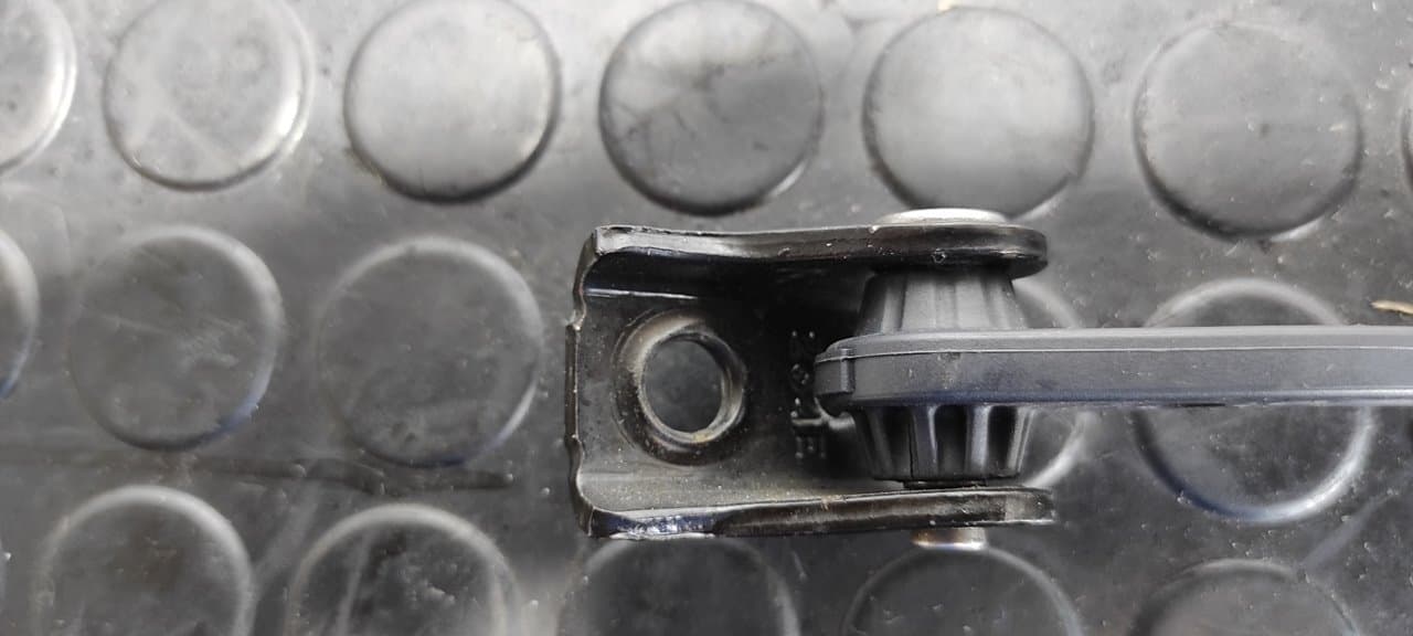Recambio de RETENEDOR PUERTA DERECHA para FORD KUGA (CBS) Titanium S TXDA referencia OEM IAM R23500AJ - BLANCO 6