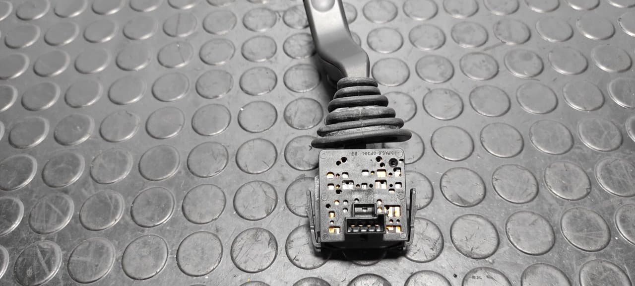 Recambio de MANDO LIMPIA para OPEL CORSA C 1.3 16V CDTI CAT (Z 13 DT / LN9) Z13DT referencia OEM IAM 0918541312268700 - BLANCO 5