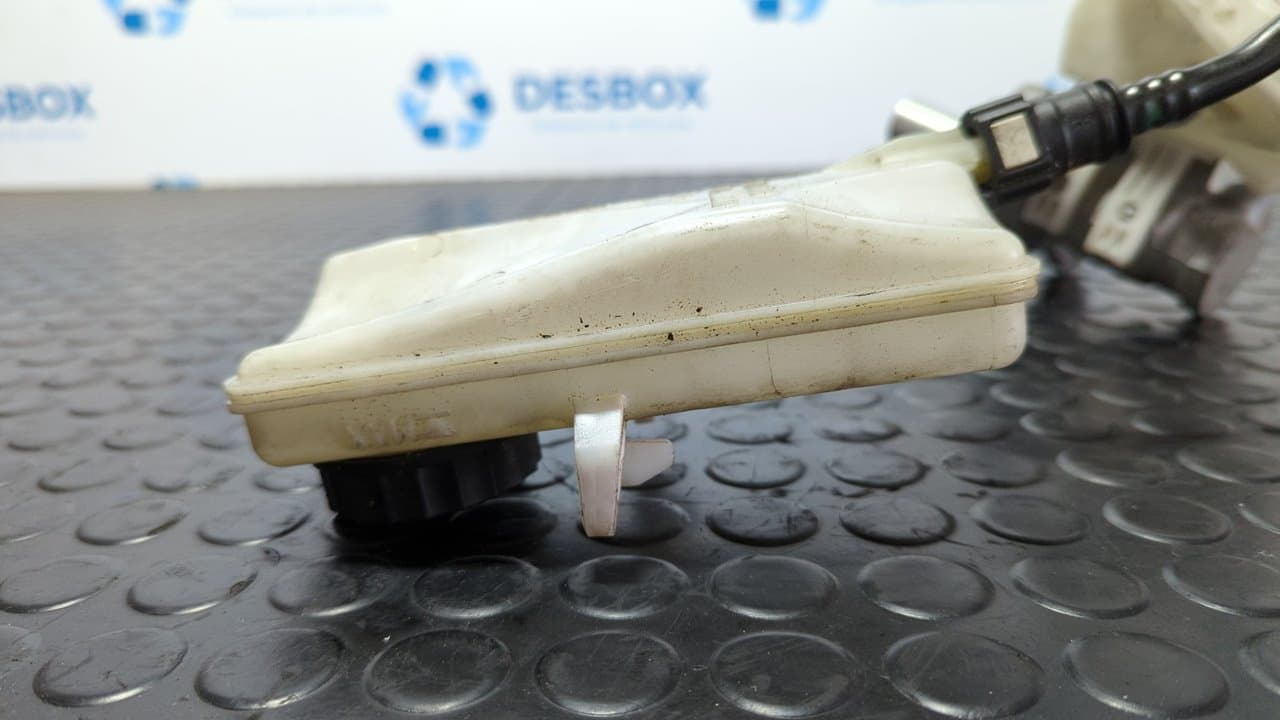 Recambio de BOMBA FRENO para CITROEN C4 LIM. Sport 8F01 referencia OEM IAM 9680931580 - BLANCO 9