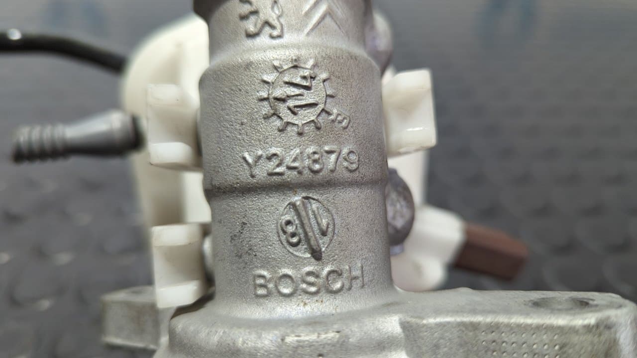 Recambio de BOMBA FRENO para CITROEN C4 LIM. Sport 8F01 referencia OEM IAM 9680931580 - BLANCO 4