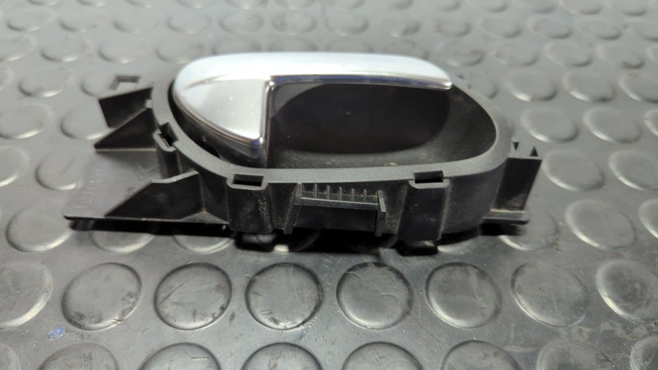 Recambio de MANETA INTERIOR TRASERA DERECHA para CITROEN C4 LIM. Sport 8F01 referencia OEM IAM 9800099680 - BLANCO 4