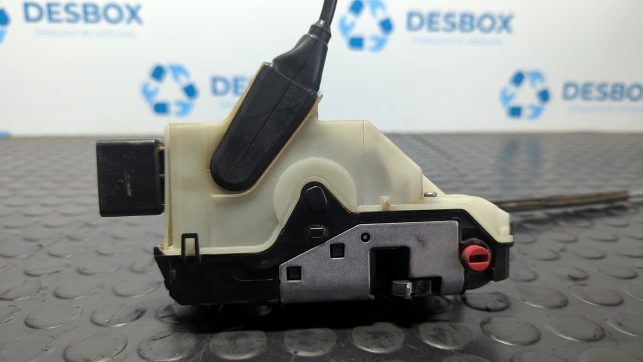 Recambio de CERRADURA PUERTA TRASERA DERECHA para CITROEN C4 LIM. Sport 8F01 referencia OEM IAM 45027185 - BLANCO 2