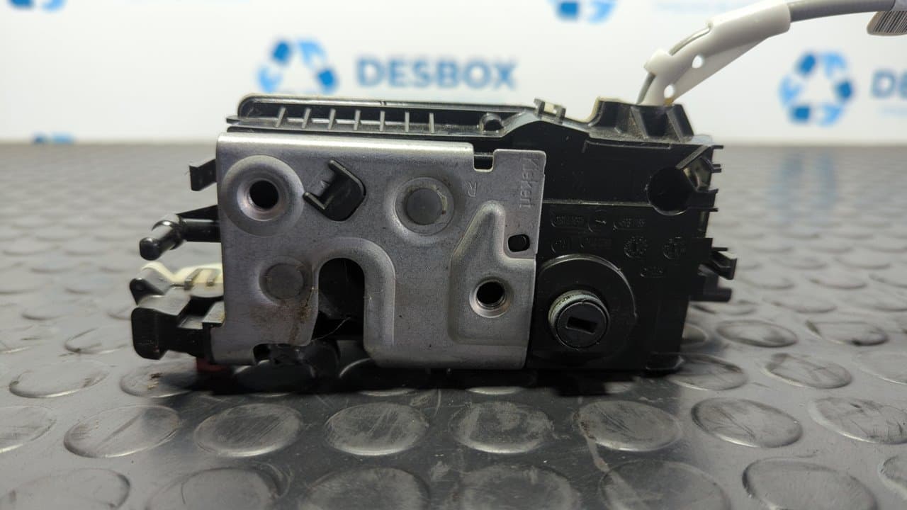 Recambio de CERRADURA PUERTA TRASERA DERECHA para CITROEN C4 LIM. Sport 8F01 referencia OEM IAM 45027185 - BLANCO 3