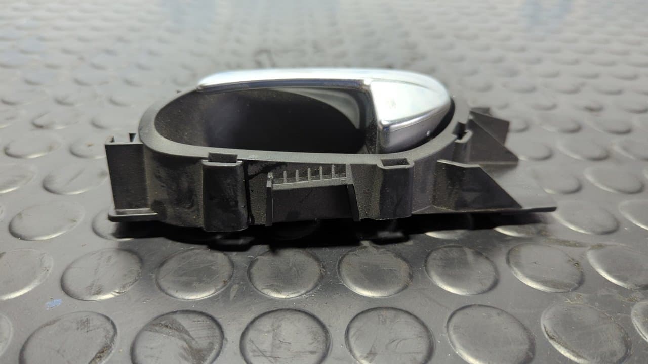 Recambio de MANETA INTERIOR TRASERA IZQUIERDA para CITROEN C4 LIM. Sport 8F01 referencia OEM IAM 9800099780 - BLANCO 7