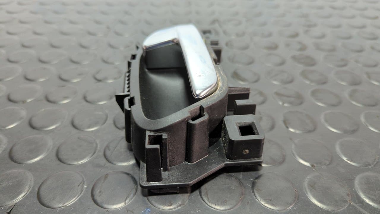 Recambio de MANETA INTERIOR DELANTERA DERECHA para CITROEN C4 LIM. Sport 8F01 referencia OEM IAM 9685950277 - BLANCO 7