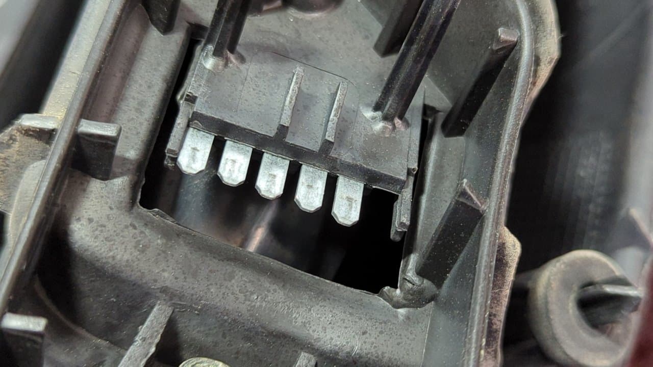 Recambio de PILOTO TRASERO IZQUIERDO para OPEL CORSA C Club Z12XE referencia OEM IAM 09114336 - AZUL 8