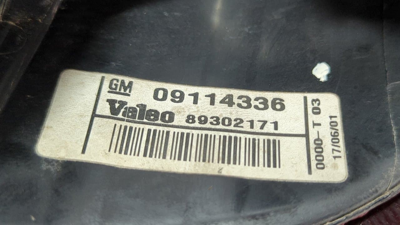 Recambio de PILOTO TRASERO IZQUIERDO para OPEL CORSA C Club Z12XE referencia OEM IAM 09114336 - AZUL 4
