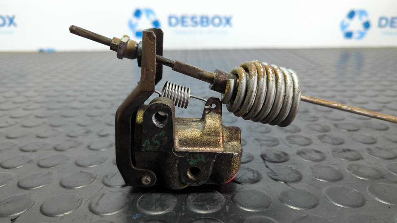 Recambio de REPARTIDOR DE FRENO para MERCEDES-BENZ SPRINTER 02.00 -> COMBI 213  CDI   (902.671-672) 611981 referencia OEM IAM BOSCH - BLANCO 5