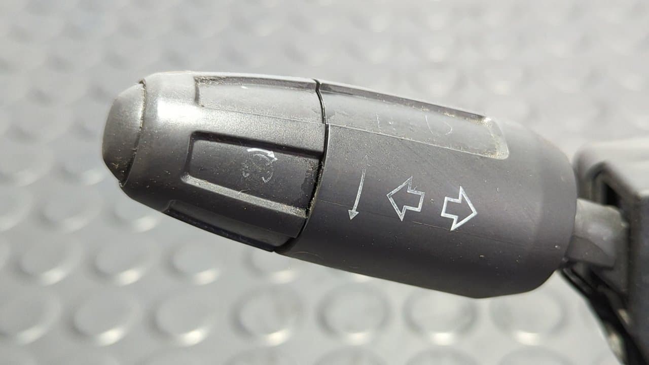 Recambio de MANDO MULTIFUNCION para OPEL CORSA D Z12XEP referencia OEM IAM 13142283 - BLANCO 10