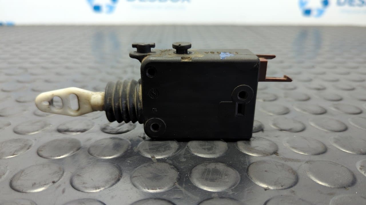 Recambio de MOTOR CIERRE CENTRALIZADO DELANTERO DERECHO para CITROEN SAXO 1.5 D Furio VJX referencia OEM IAM KIEKERT21 - BLANCO 5