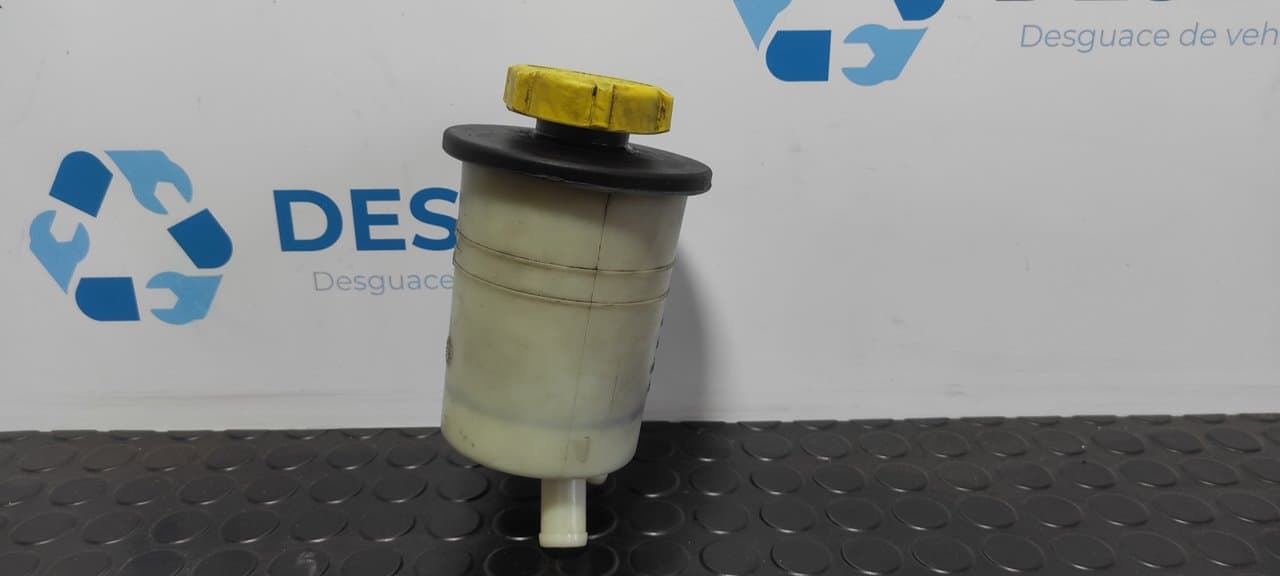 Recambio de DEPOSITO SERVO para LAND ROVER RANGE ROVER SPORT Autobiography Limited Edition 306DT referencia OEM IAM YC15-3R700-AA - BLANCO