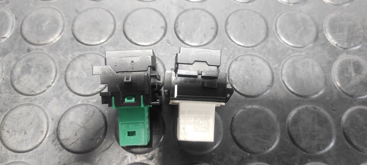 Recambio de INTERRUPTOR para CITROEN E-C4 100KW SHINE ZK01 referencia OEM IAM 98170269ZD - AZUL 3