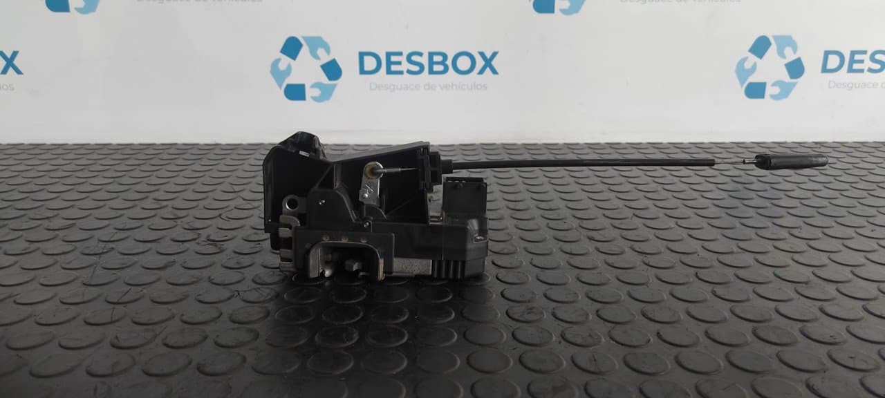 Recambio de CERRADURA PUERTA DELANTERA DERECHA para OPEL ASTRA G BERLINA Comfort Z16XE referencia OEM IAM 24444016 - NEGRO 3